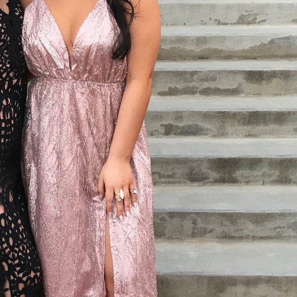 Blush formal/prom dress - Picture 2 of 3